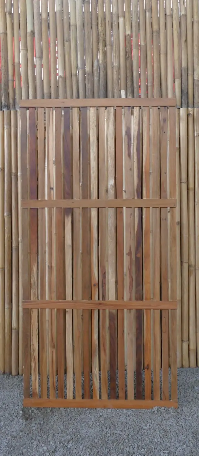  Product image 8 of the product “bamboo weave fence with laminated surround finished with 2 coats of pu ”